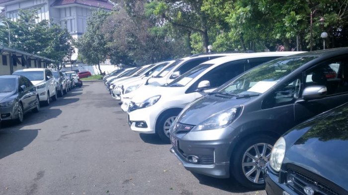 PPKM Darurat dan PPKM Level 4 Bikin Pasar Mobil Bekas Memble