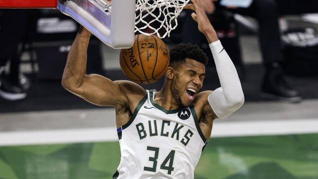 Menangi Gim Keenam, Milwaukee Bucks Juarai Final NBA 2021