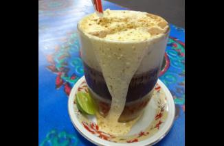 Teh Telur, Minuman Menyehatkan Khas Sumatera Barat