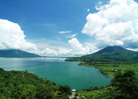 Danau Ranau, Pesona Keindahan Diantara Lampung &amp; Sumsel