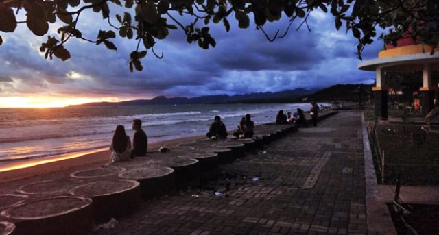 Pantai Citepus, Pesona Keindahan di Tepian Laut Selatan