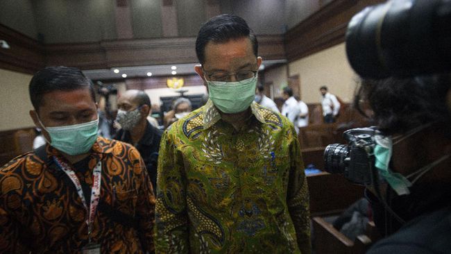 Dianggap Tak Ksatria, &quot;Bonus&quot; 12 Tahun Penjara Diberikan Hakim Kepada Juliari Batubara