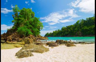 Green Bay, Sorga Tersembunyi di Ujung Jawa