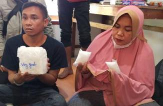 Bawa 1,1Kg Sabu, Mertua dan Menantu Dicokok BNN di Tengah Laut