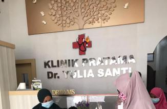 Didukung Relawan, Klinik Dokter Yuliasanti Gelar Sunatan Massal