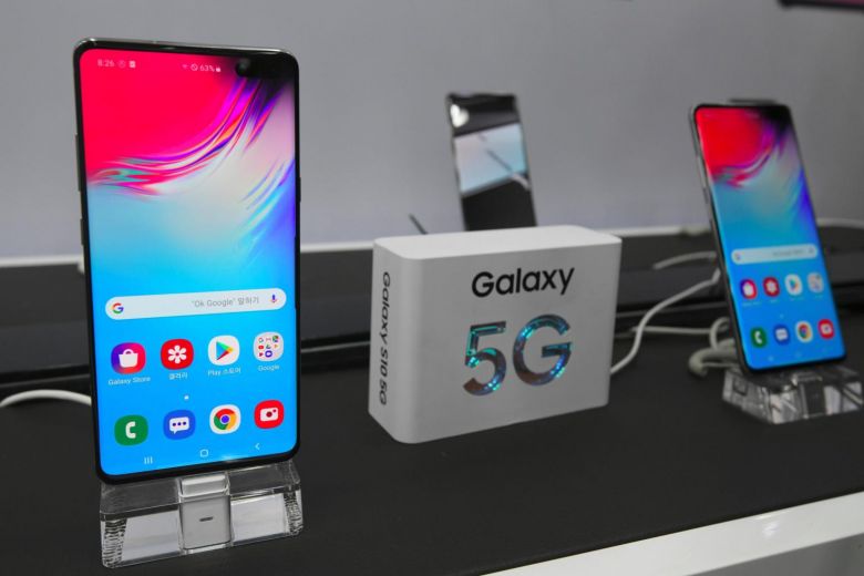 Guys, Ayo Tunggu ! Samsung Siapkan Smartphone 5G Termurah