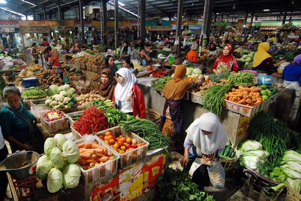 Pedagang Pasar Ancam Mogok Jualan Jika RUU KUP Dilanjutkan