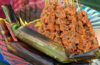 Lezatnya Sate Pokea
