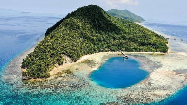 Danau Tolire, Pesona Penuh Misteri di Pulau Ternate