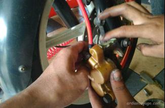 Tips Merawat Kampas Rem Motor Agar Awet