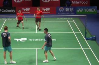 Balaskan Dendam Piala Sudirman, Indonesia Gasak Malaysia 3-0 untuk Melaju ke Semifinal Thomas Cup