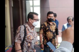 Pencabulan Mahasiswa, Dekan FISIP Unri Tersangka