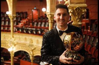 Ballon D'Or Ketujuh dalam Dekapan Messi