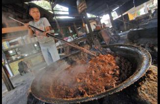 Gugah Selera dengan 14 Makanan Terenak di Dunia, Ada Rendang Lho