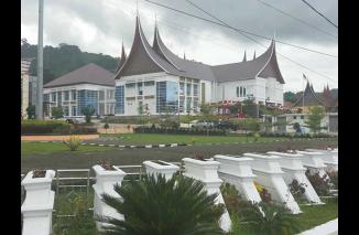Hitam Putih Kontestasi Politik & Pemerintahan di Kabupaten Solok