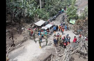 Keganasan Semeru ! 34 Tewas, 4.250 Jiwa Mengungsi