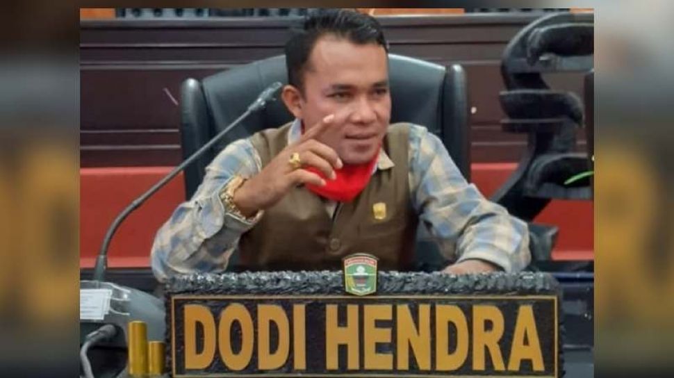 Diserang dengan Plat Nomor Palsu, Dodi Hendra Tertawa Ngakak