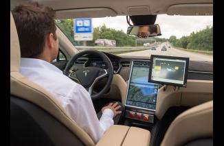 12 Mobil Terbaik dengan Fitur Self Driving