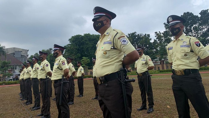 Seragam Baru Satpam Tak Lagi Sama dengan Warna Polisi