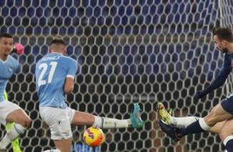 Lewati Duo Milan, Napoli Melenggang ke Puncak Klasemen Liga Italia