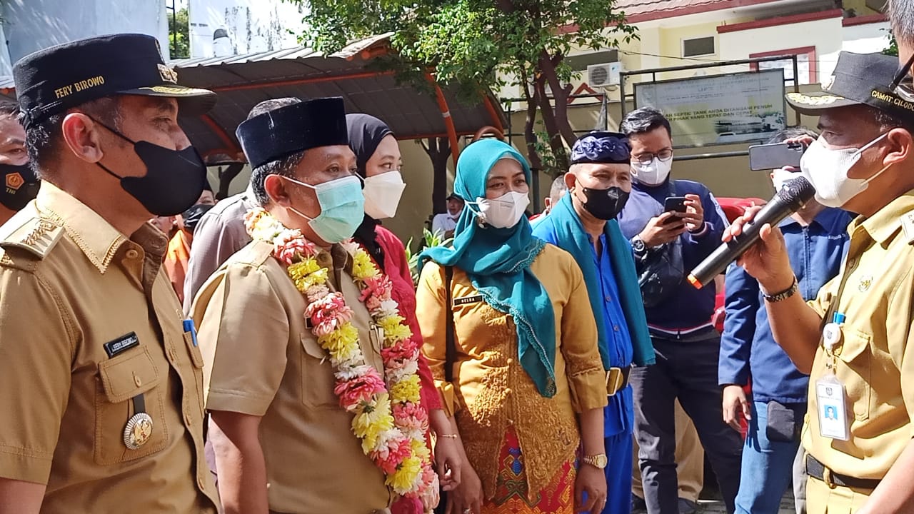 Zaenal Arifin Gantikan Jarkasih Sebagai Sekcam Cilodong