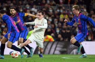 Melawan Galatasaray di Camp Nou, Barcelona Hanya Imbang