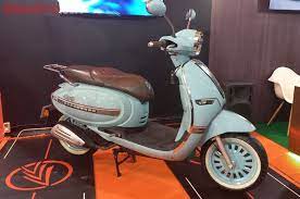 Keeway Shiny 150, Skutik 24 Jutaan Penantang Vespa