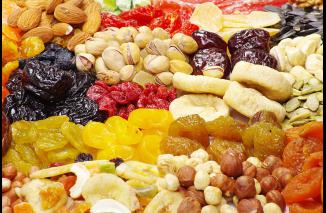 10 Makanan yang Sangat Dianjurkan untuk Buka Puasa