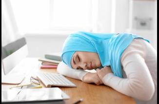 Tips Hindari Kantuk yang Mendera Saat Puasa