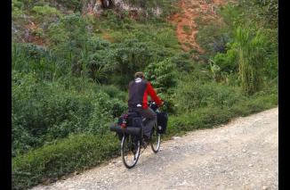 Rekomendasi Sepeda Touring Terbaik untuk Kalian