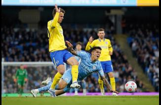 Singkirkan Brighton, Pep's Team Kembali ke Puncak