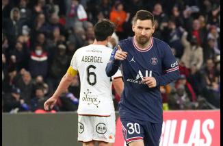 Dani Alves : Pulanglah Messi