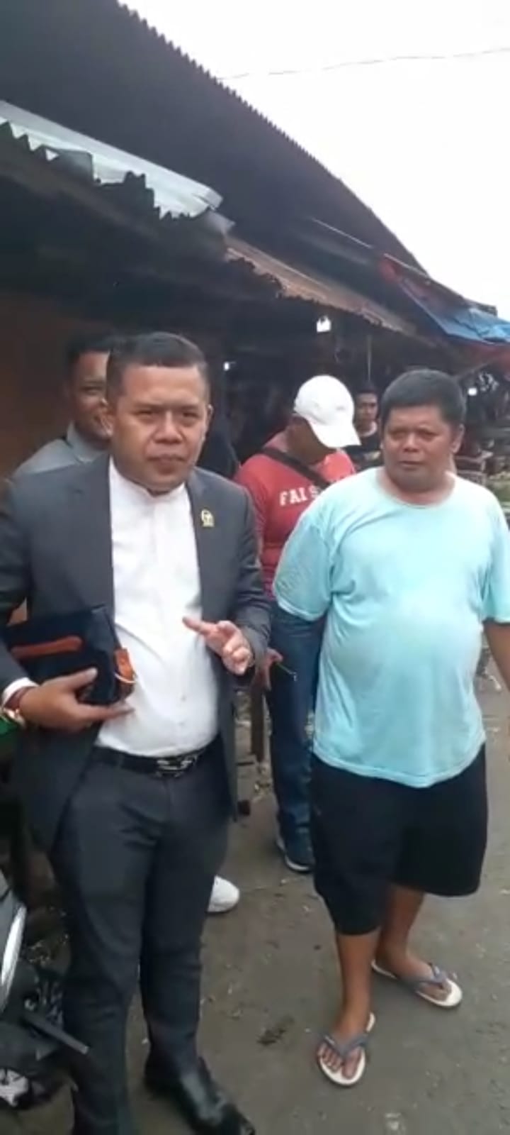 Babai Suhaimi : Pemerintah Harus Jujur Kepada Pedagang Kemiri Muka