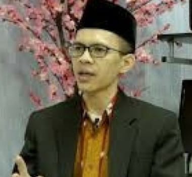 Anies Melesat, Anies Dicecar