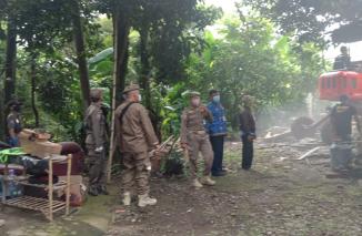 4 Bangunan di Areal Masjid Agung Jatijajar Dirubuhkan