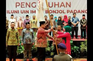 Maneger Nasution Dikukuhkan Sebagai Nahkoda Iluni UIN Imam Bonjol 2021-2026