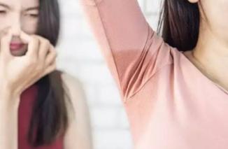 Guys, Begini Lho Cara Mudah Menghilangkan Bau Ketiak