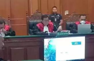 Bebaskan Ronald Tannur, Hakim Dipecat !