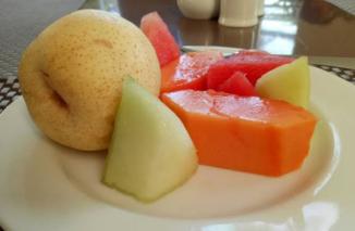 Hilangkan Buncit dengan Buah Berikut