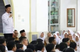 Pelajar di Bukittinggi Disiapkan jadi Generasi Unggul 