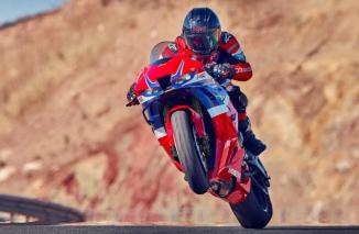 Penasaran Semahal Apa Moge di Indonesia? Ini Daftar Harga 9 Moge Honda Terbaru