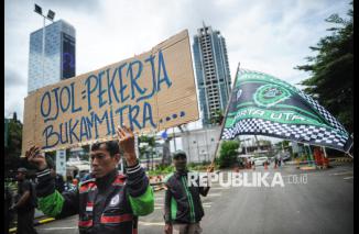 Dituntut Bayar THR Pengemudi Ojol, Begini Jawaban Diplomatis Gojek