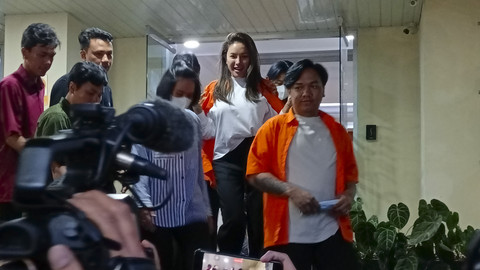 Nikita Mirzani dan Asistennya Ditahan 20 Hari ke Depan Terkait Kasus Pemerasan