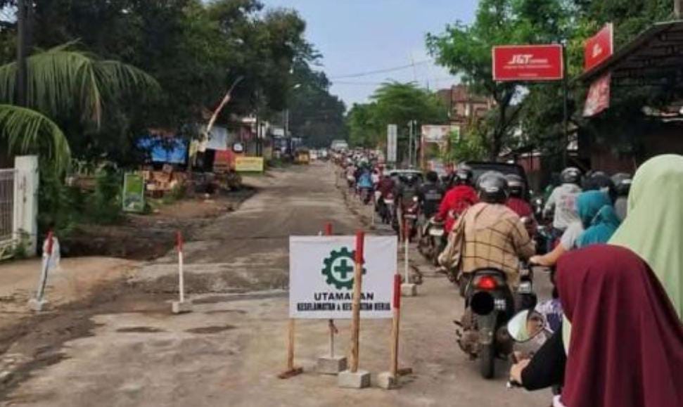 Langkah Konkret Bupati Jepara Witiarso Utomo Pastikan Insfratruktur Jalan Mulus