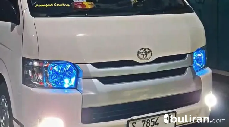 Bijak Gunakan Lampu, Aman di Jalan!