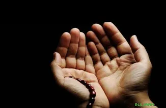 Ilustrasi: Berdoa akhir tahun dan di awal tahun 1 Muharram 1447 H.