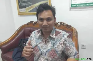 Kasi Pidsus Kejari Karanganyar, Hartanto.
