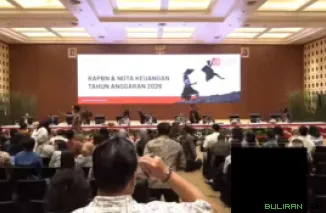 Menteri Keuangan (Menkeu) Sri Mulyani Indrawati dalam Konferensi Pers RAPBN dan Nota Keuangan 2026, di Jakarta, Jumat (15/8/2026).