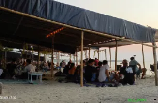 Pantai Jubel Mororejo, destinasi wisata yang semakin berkembang di Kabupaten Jepara.