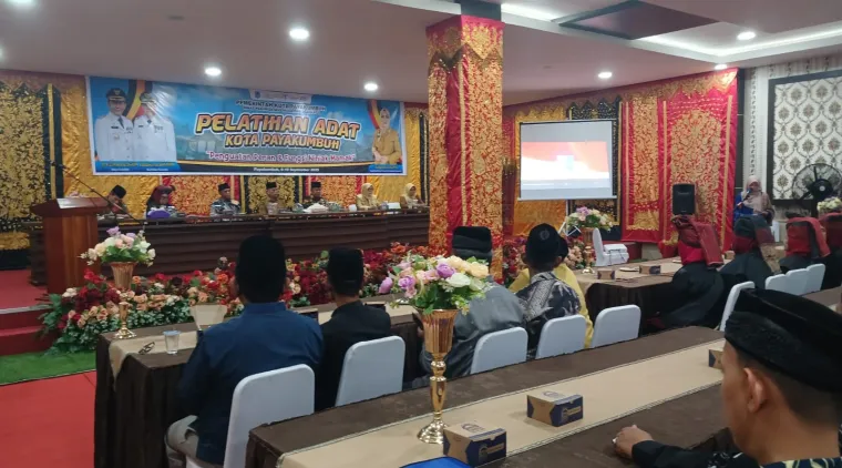 Pemerintah Kota Payakumbuh Adakan Pelatihan Adat dengan Tema Penguatan Peran dan Fungsi Niniak Mamak